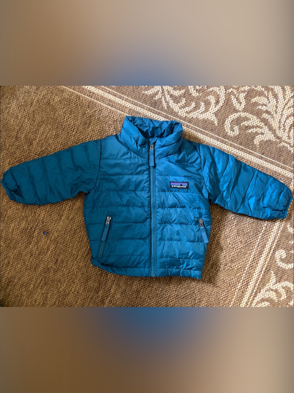 Patagonia Blue Teal Down Puffer Jacket. EUC.